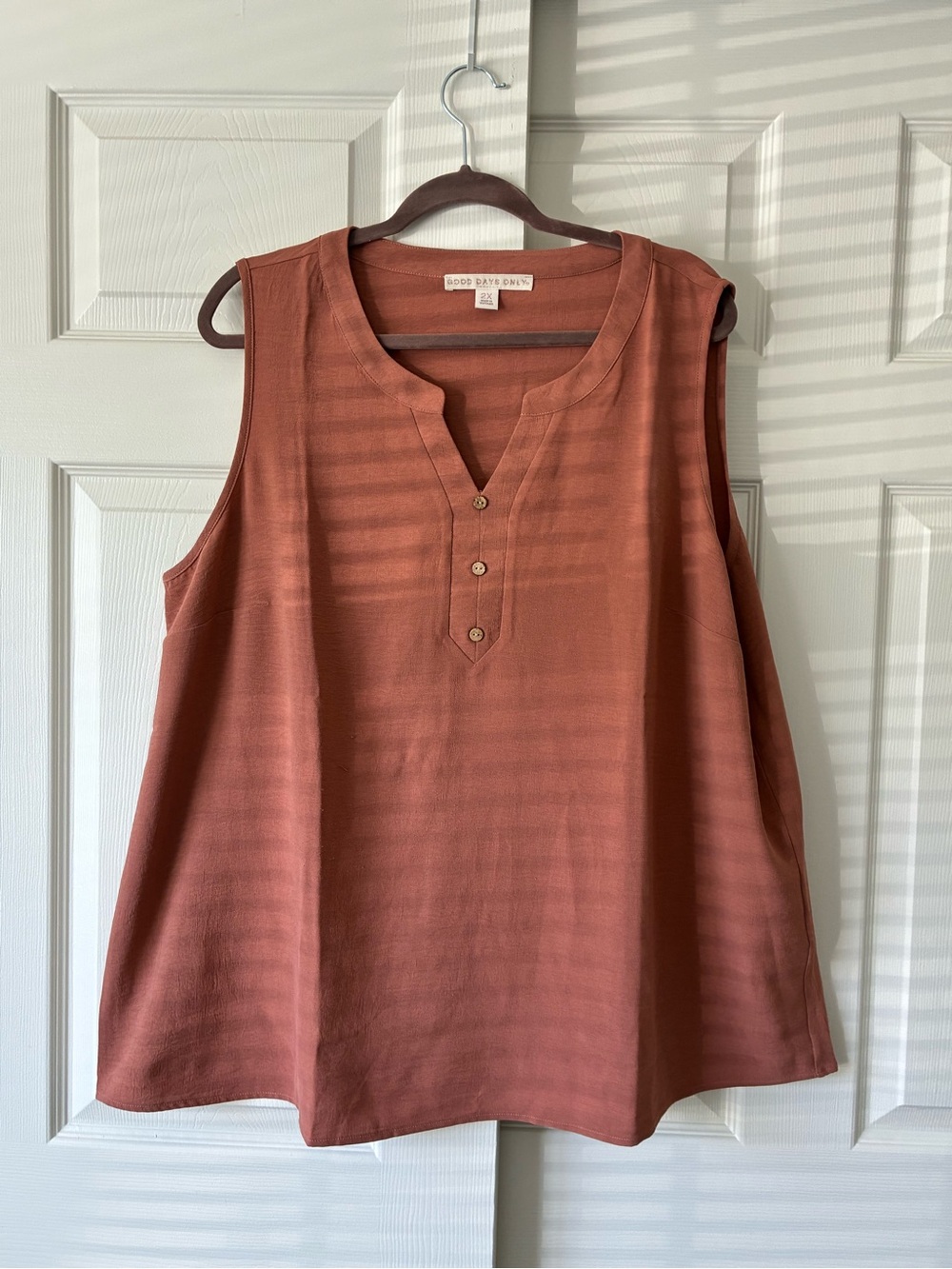 Rust Sleeveless Button Henley Tank